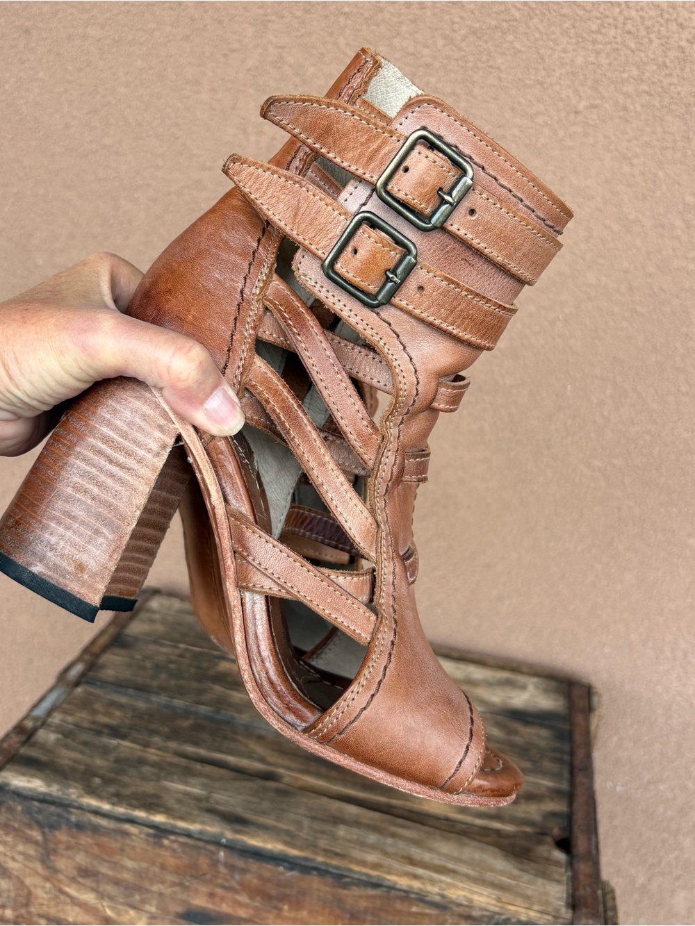 Freebird by Steven Tiara Brown Leather Gladiator Block Heel Sandal - Picture 9 of 10